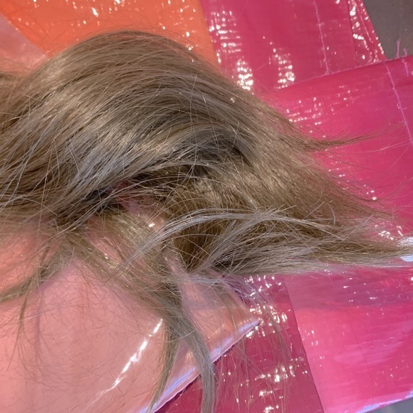 Insert Name Here INH Molly Ponytail in Ash Brown - Picture 9 of 10